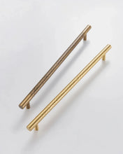 Load image into Gallery viewer, INSPIRA LIFESTYLES | Atlas Door Pull Handles, DOOR HARDWARE, CABINET HARDWARE, KITCHEN HARDWARE, DRAWER PULLS, CABINET PULLS, MODERN DOOR HANDLES, MODERN HARDWARE, SLIDING DOOR HANDLE, BARN DOOR HANDLE, GLASS DOOR HANDLES, WARDROBE PULLS, WARDROBE HARDWARE, SLIDING DOOR PULLS, SLIDING DOOR HARDWARE, SIMPLE DRAWER PULL, RESTAURANT DOOR PULL, POST MODERN DOOR HANDLES, MODERN DOOR HANDLE, METAL HARDWARE, LONG PULL HANDLES, LONG DRAWER PULLS, LONG DOOR PULLS, KITCHEN PULLS, KITCHEN CABINET HARDWARE, HOTEL DOOR