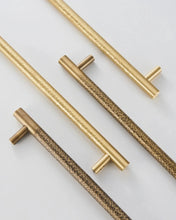 Load image into Gallery viewer, INSPIRA LIFESTYLES | Atlas Door Pull Handles, DOOR HARDWARE, CABINET HARDWARE, KITCHEN HARDWARE, DRAWER PULLS, CABINET PULLS, MODERN DOOR HANDLES, MODERN HARDWARE, SLIDING DOOR HANDLE, BARN DOOR HANDLE, GLASS DOOR HANDLES, WARDROBE PULLS, WARDROBE HARDWARE, SLIDING DOOR PULLS, SLIDING DOOR HARDWARE, SIMPLE DRAWER PULL, RESTAURANT DOOR PULL, POST MODERN DOOR HANDLES, MODERN DOOR HANDLE, METAL HARDWARE, LONG PULL HANDLES, LONG DRAWER PULLS, LONG DOOR PULLS, KITCHEN PULLS, KITCHEN CABINET HARDWARE, HOTEL DOOR