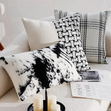 Load image into Gallery viewer, INSPIRA LIFESTYLES | Metro Woven Pillows, WOVEN PILLOW, THROW PILLOW, SOFA PILLOW, PILLOW, LUXURY PILLOW, EMBROIDERED PILLOW, DECORATIVE PILLOW, COTTON PILLOW, MODERN PILLOW, BLACK AND WHITE PILLOW, CHAIR PILLOW, BED PILLOW, ACCENT PILLOW