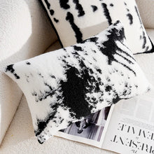 Load image into Gallery viewer, INSPIRA LIFESTYLES | Metro Woven Pillows, WOVEN PILLOW, THROW PILLOW, SOFA PILLOW, PILLOW, LUXURY PILLOW, EMBROIDERED PILLOW, DECORATIVE PILLOW, COTTON PILLOW, MODERN PILLOW, BLACK AND WHITE PILLOW, CHAIR PILLOW, BED PILLOW, ACCENT PILLOW