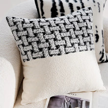 Load image into Gallery viewer, INSPIRA LIFESTYLES | Metro Woven Pillows, WOVEN PILLOW, THROW PILLOW, SOFA PILLOW, PILLOW, LUXURY PILLOW, EMBROIDERED PILLOW, DECORATIVE PILLOW, COTTON PILLOW, MODERN PILLOW, BLACK AND WHITE PILLOW, CHAIR PILLOW, BED PILLOW, ACCENT PILLOW