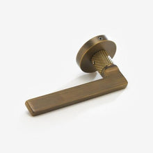 Load image into Gallery viewer, INSPIRA LIFESTYLES - Lyle Door Lever Sets - DOOR FURNITURE, DOOR HARDWARE, DOOR LEVER, DOOR LOCK KEY, DOOR LOCK SET, DOOR PULL, DOOR PULLS, LEVER, LEVER DOOR HANDLE, LEVER LOCK SET, MODERN DOOR HANDLES, MORTISE LOCK, POST MODERN DOOR HANDLES, THUMB TURN LOCK, TUBULAR COIN LOCK