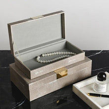 Load image into Gallery viewer, INSPIRA LIFESTYLES - Tessere Amenity Box - ACCESSORIES, AMENITIES BOX, AMENITIES TRAY, DECOR, DECORATIVE TRAY, HOME DECOR, JEWELRY BOX, ORGANIZER, STORAGE BOX