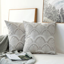Load image into Gallery viewer, INSPIRA LIFESTYLES - Nouveau Cotton Embroidered Pillow - ACCENT PILLOW, ACCESSORIES, COTTON, CUSHION, DECORATIVE PILLOW, DIAMOND, EMBROIDERED, FLORAL, HOME DECOR, PILLOW, POLYESTER, QUADRAFOIL, SOFTGOODS, THROW PILLOW