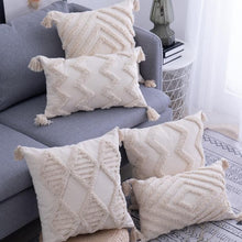 Load image into Gallery viewer, INSPIRA LIFESTYLES - Hand Tufted Pillow w/ Tassels - ACCENT PILLOW, ACCESSORIES, COTTON, CUSHION, DECORATIVE PILLOW, HAND MADE, HAND TUFTED, HOME DECOR, PILLOW, POLYESTER, SOFTGOODS, TASSELS, THROW PILLOW