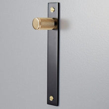 Load image into Gallery viewer, INSPIRA LIFESTYLES - Maxx Knob & Pull Handles - BLACK AND GOLD PULLS, BRASS HARDWARE, CABINET HARDWARE, CABINET PULL, CLOSET PULL, DOOR PULL, DOOR PULLS, DRAWER PULL, DRAWER PULLS, FURNITURE HANDLES, FURNITURE KNOBS, HARDWARE, KNOBS, KNURLED DOOR PULLS, KNURLED DRAWER PULLS, MATTE BLACK HARDWARE, PULLS