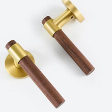 Load image into Gallery viewer, INSPIRA LIFESTYLES - Bart Door Lever Sets - DOOR FURNITURE, DOOR HARDWARE, DOOR LEVER, DOOR LOCK KEY, DOOR LOCK SET, DOOR PULL, DOOR PULLS, LEVER, LEVER DOOR HANDLE, LEVER LOCK SET, MODERN DOOR HANDLES, MORTISE LOCK, THUMB TURN LOCK, TUBULAR COIN LOCK, WOODEN DOOR HANDLE, WOODEN DOOR LEVER