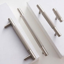Load image into Gallery viewer, INSPIRA LIFESTYLES - Reed Knob & Pull Handles - BATHROOM HARDWARE, BRASS HARDWARE, CABINET HARDWARE, CABINET PULL, CLOSET PULL, DOOR PULL, DOOR PULLS, DRAWER PULL, DRAWER PULLS, FURNITURE HANDLES, FURNITURE KNOBS, FURNITURE PULL, HARDWARE, KITCHEN HARDWARE, KNOBS, MODERN HARDWARE, PULLS, SATIN NICKEL DOOR PULL, SATIN NICKEL DRAWER PULLS, SATIN NICKEL HARDWARE, WARDROBE HARDWARE