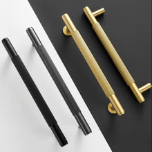 Load image into Gallery viewer, INSPIRA LIFESTYLES - Reed Long Pull Handles - BATHROOM HARDWARE, BRASS HARDWARE, CABINET HARDWARE, CABINET PULL, CLOSET PULL, DOOR PULL, DOOR PULLS, DRAWER PULL, DRAWER PULLS, FURNITURE HANDLES, FURNITURE PULL, HARDWARE, KITCHEN HARDWARE, MODERN HARDWARE, PULLS, WARDROBE HARDWARE