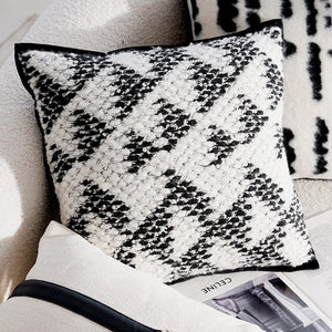 INSPIRA LIFESTYLES | Metro Woven Pillows, WOVEN PILLOW, THROW PILLOW, SOFA PILLOW, PILLOW, LUXURY PILLOW, EMBROIDERED PILLOW, DECORATIVE PILLOW, COTTON PILLOW, MODERN PILLOW, BLACK AND WHITE PILLOW, CHAIR PILLOW, BED PILLOW, ACCENT PILLOW